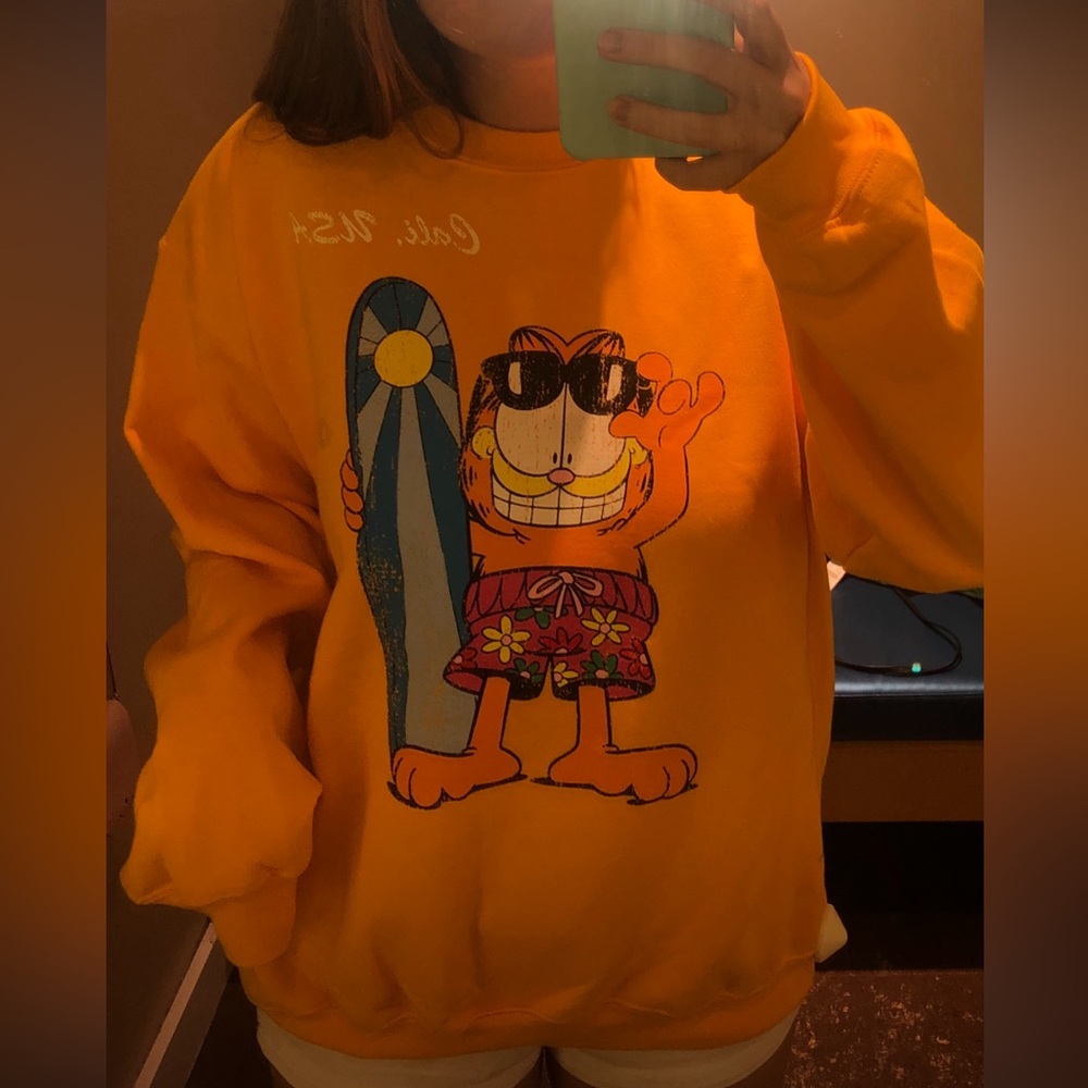 Garfield California vintage looking crewneck